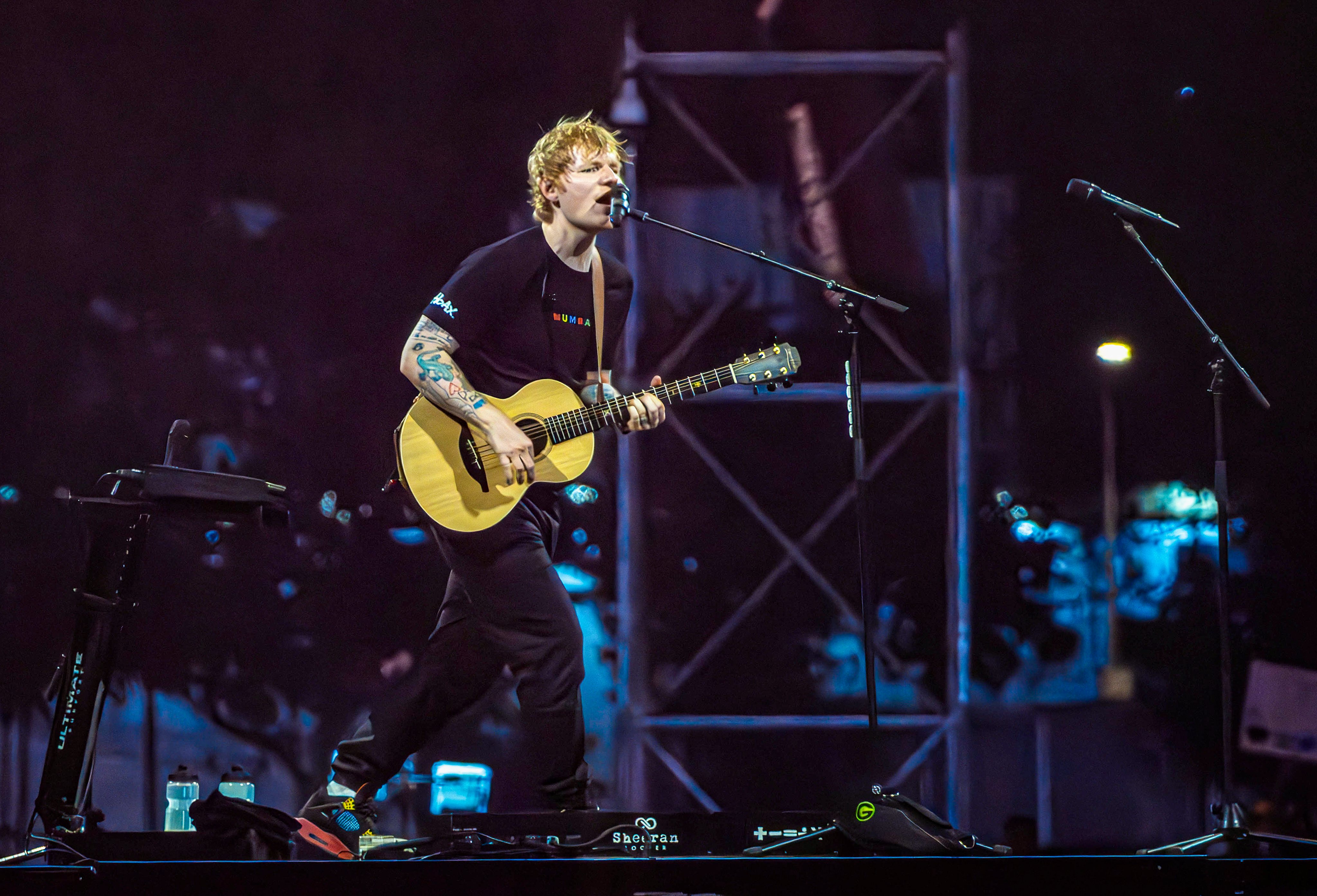 https://salarnews.in/public/uploads/images/newsimages/maannewsimage20122024_195820_Ed Sheeran.jpeg